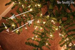how to put light on christmas tree